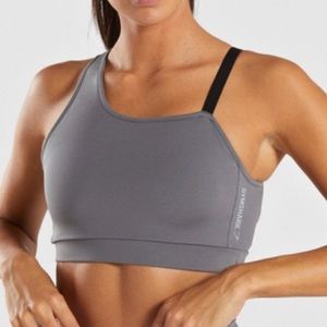 Gymshark Asymmetric Sports Bra-  Smokey grey/black